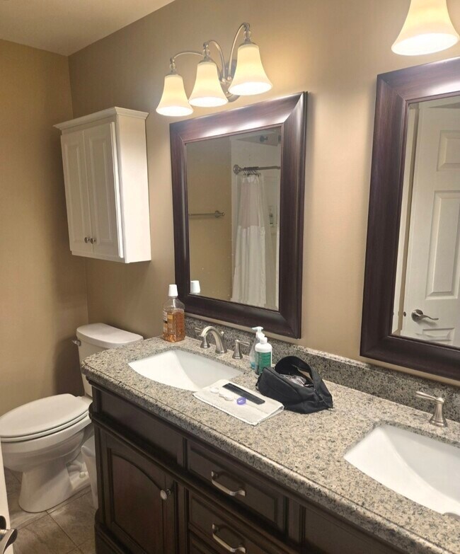 Building Photo - 927 Pheasant Trail