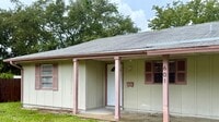 Building Photo - 601-602 Soldier Sq