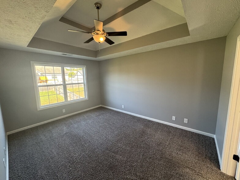 Building Photo - 1351 Freedom Dr