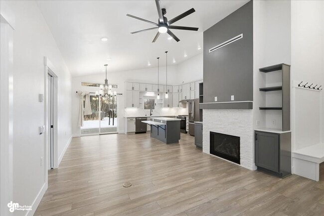 Building Photo - Fully ADA Accessible Home!