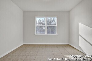 Building Photo - 7923 Bluewater Cove