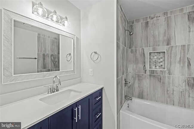Building Photo - 3907 Harvette Dr
