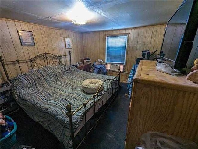 Building Photo - 549 W Wayne St