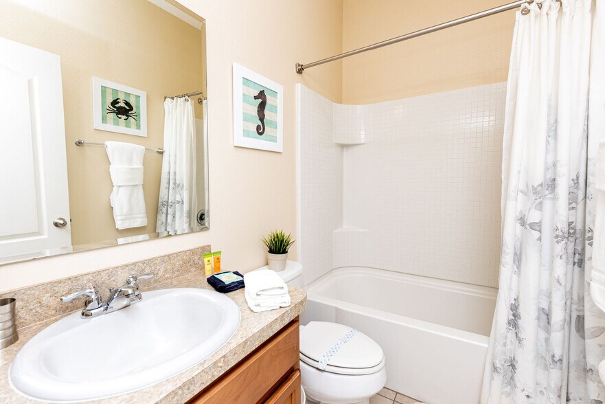 Building Photo - 2784 Rocella Ct