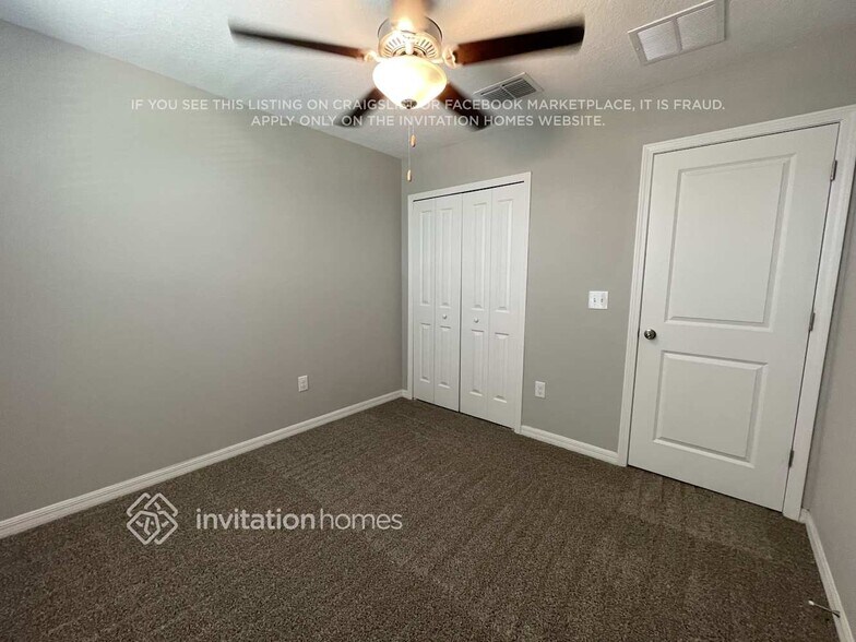 Building Photo - 15618 Greenleaf Bay St