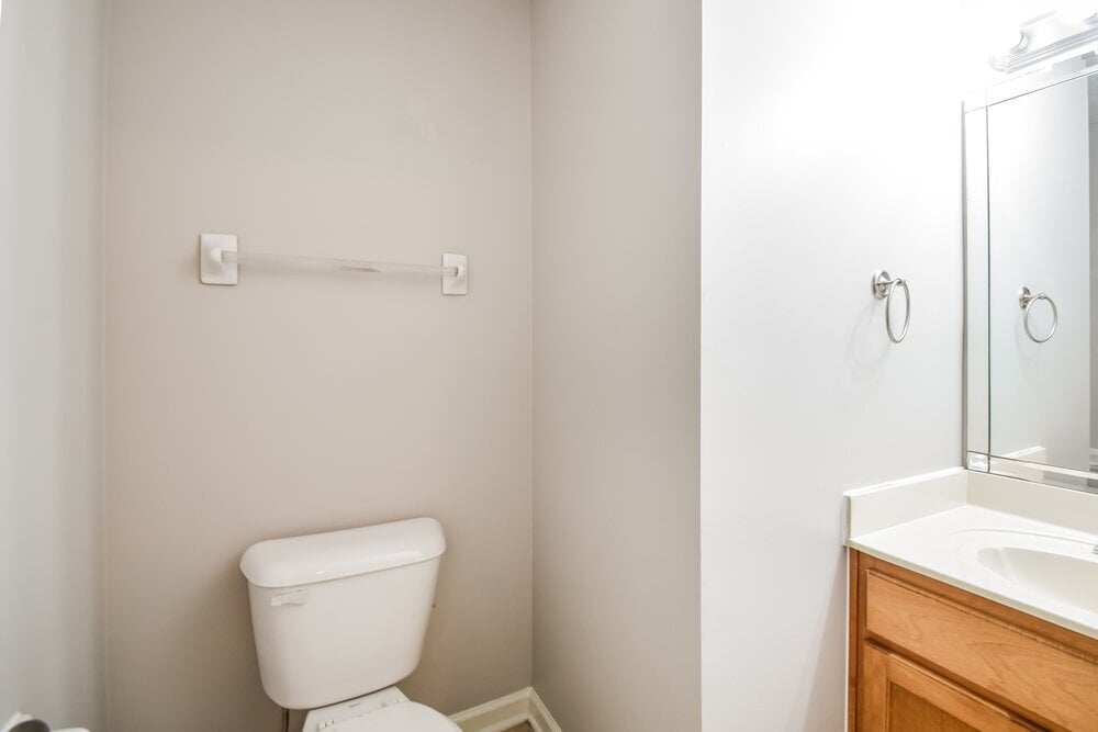 Building Photo - 7027 Maple Grove Rd