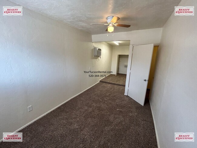 Building Photo - Tucson Blvd & Irvington Rd area - 4 Bedroo...