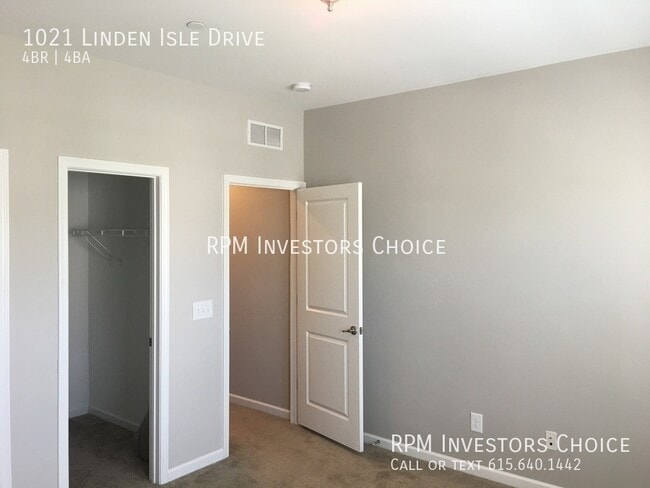 Building Photo - 1021 Linden Isle Dr