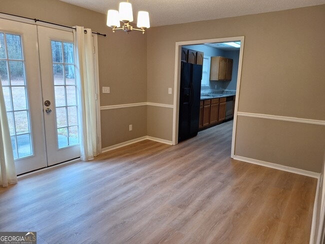 Building Photo - 41 Sandstone Ln