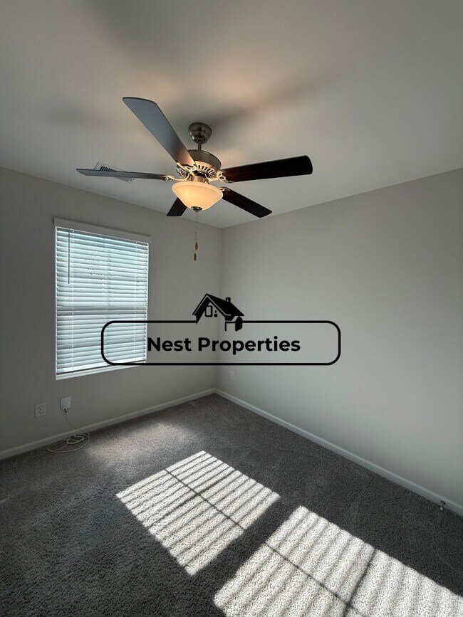 Building Photo - 301 Ollivander Ln