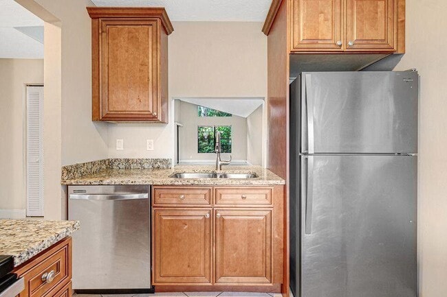 Building Photo - 166 Sparrow Dr