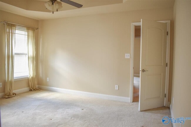 Building Photo - 226 Fields Pond Dr