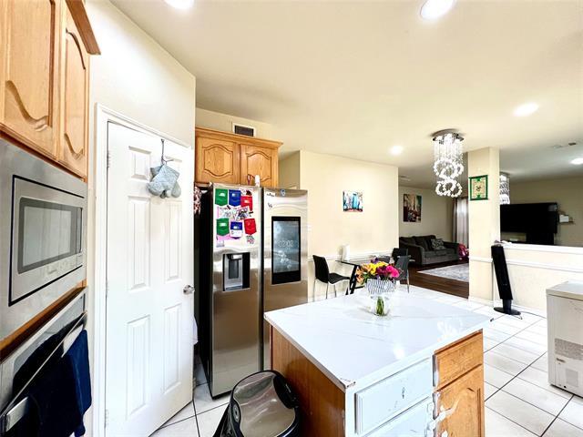 Building Photo - 3648 Blue Spruce Dr