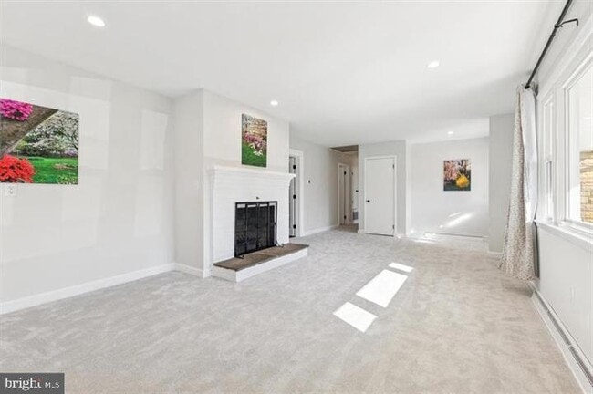 Building Photo - 22810 Ridge Rd