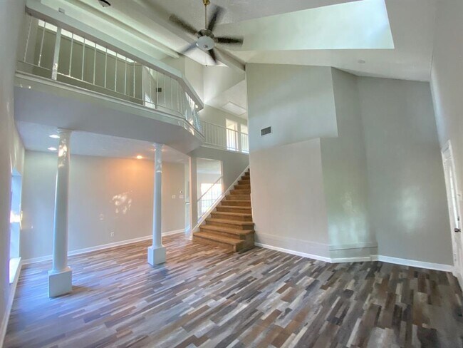Building Photo - 4315 Palmer Plantation Dr