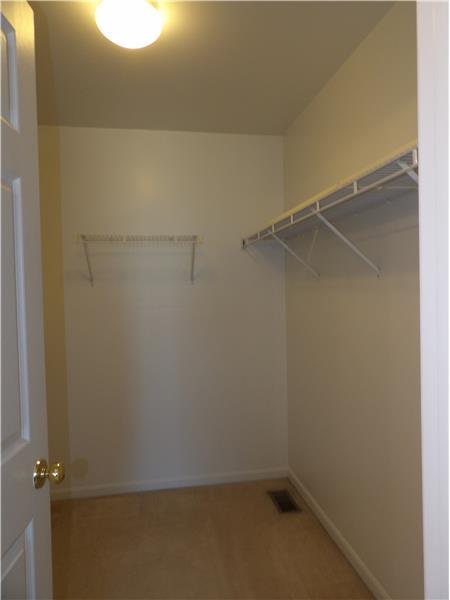 Building Photo - 10201 Hartwood Ct