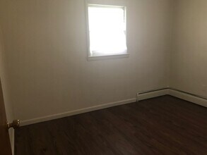 Building Photo - Ranch Style Home in Boulder