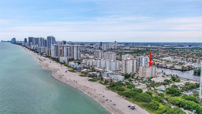 Building Photo - 1401 S Ocean Dr