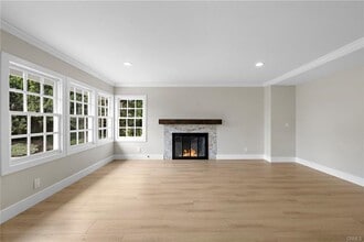 Building Photo - 1 Weymouth Ct