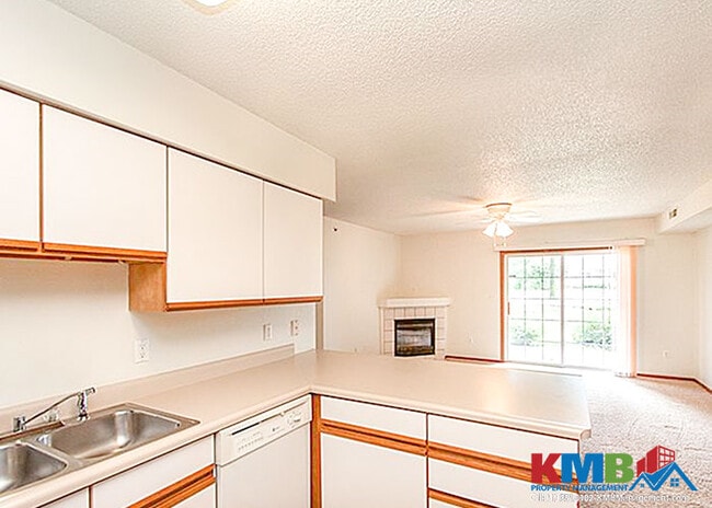 Building Photo - 21 Westside Dr