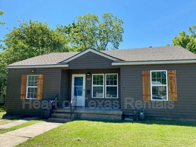 Primary Photo - 3600 Maple Ave