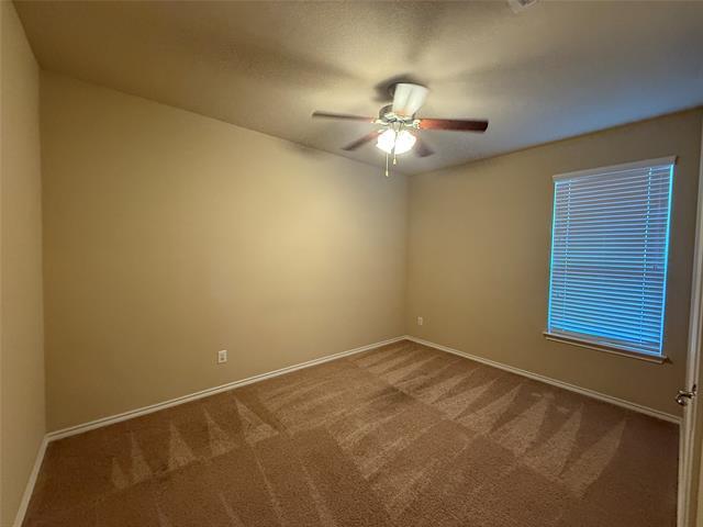 Building Photo - 2225 Windhaven Dr