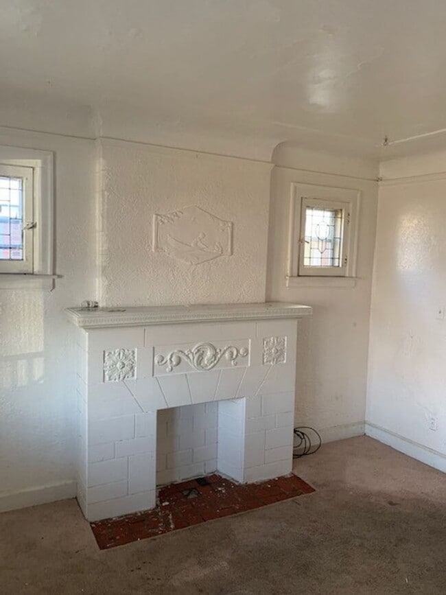 Building Photo - 15340 Hartwell St