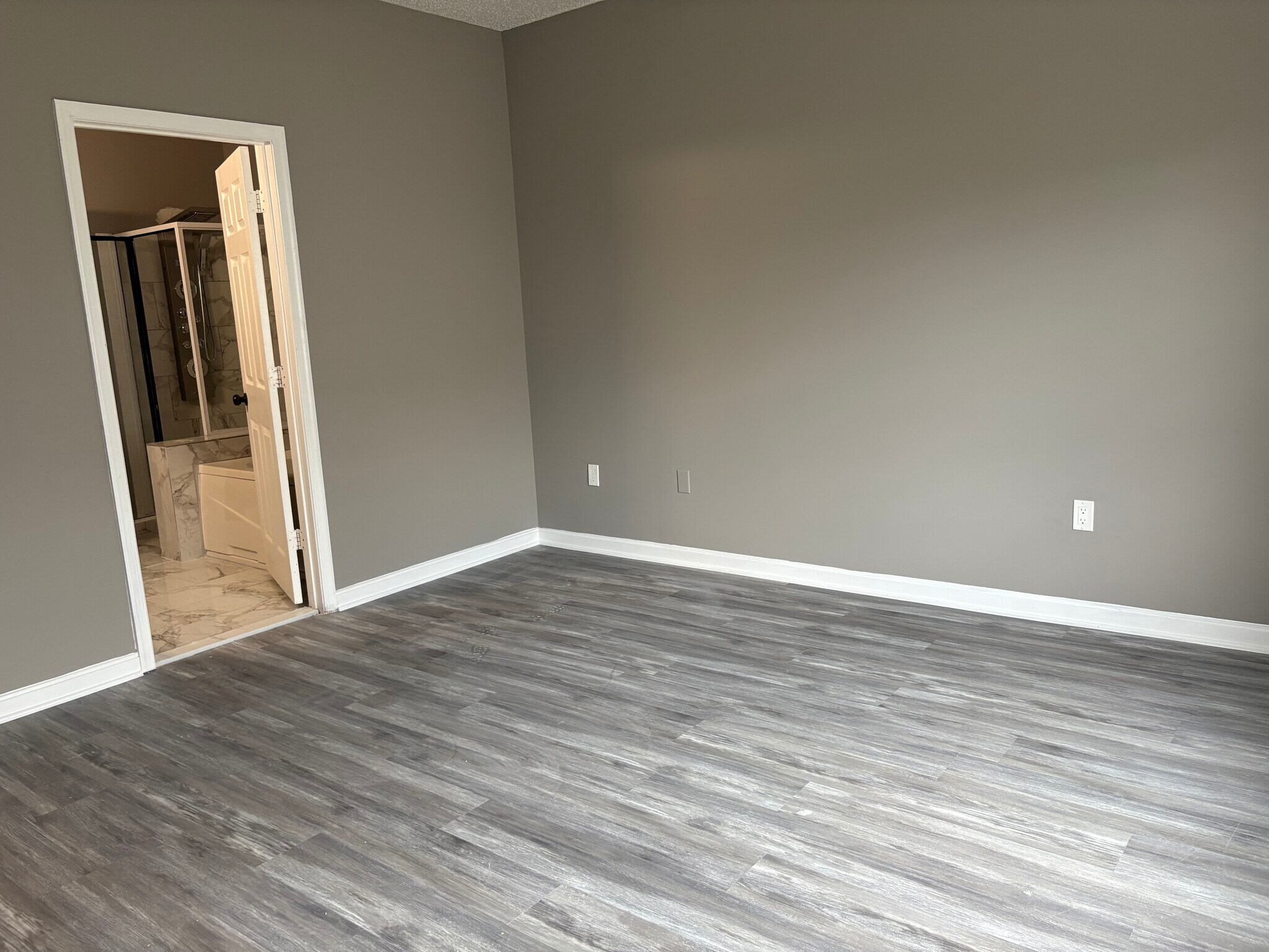 Building Photo - 7416 Hindon Cir