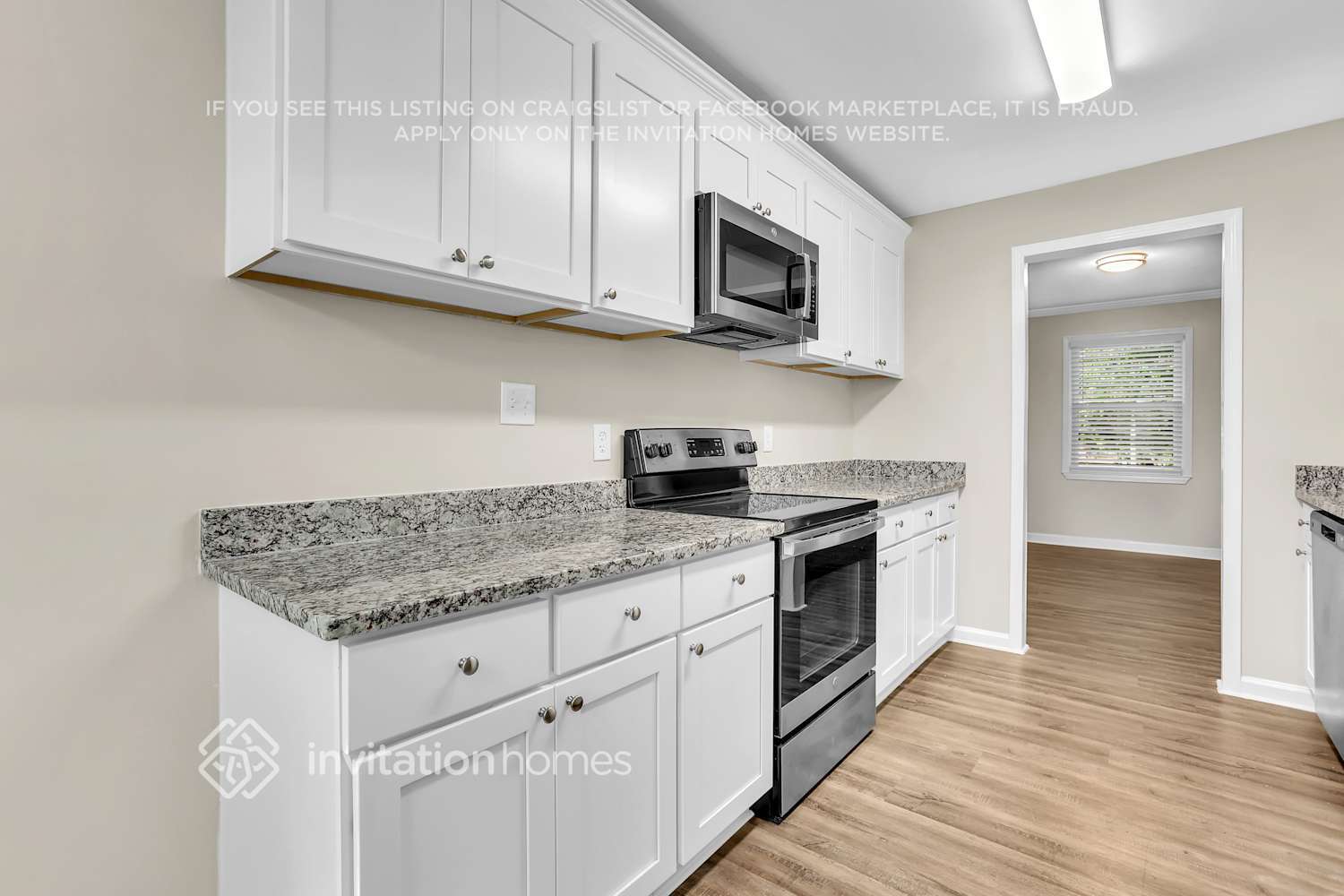 Building Photo - 6445 Tahoe Dr
