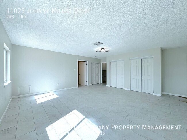 Building Photo - 11023 Johnny Miller Dr