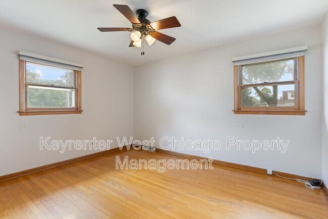 Building Photo - 4201 Prairie Ave