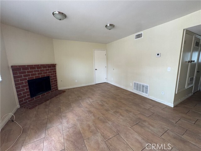 Building Photo - 1251 S Meadow Ln