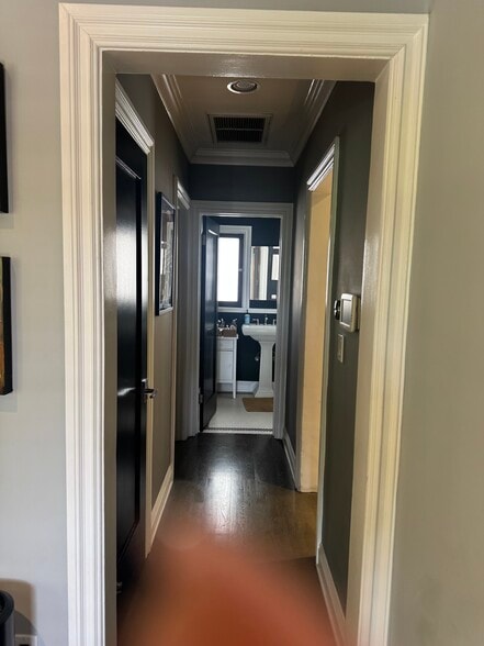 Building Photo - 4311 Finley Ave