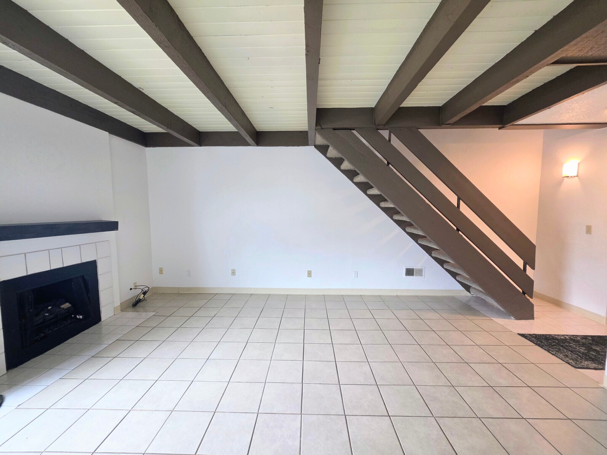 Building Photo - 3110 Van Teylingen Dr