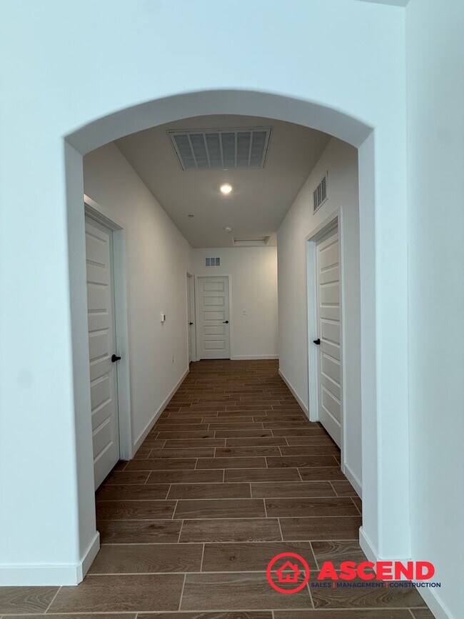 Building Photo - Be the very first resident to enjoy this stunning, newly built single story home.