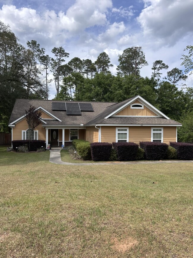 Building Photo - 1121 Archangel Way