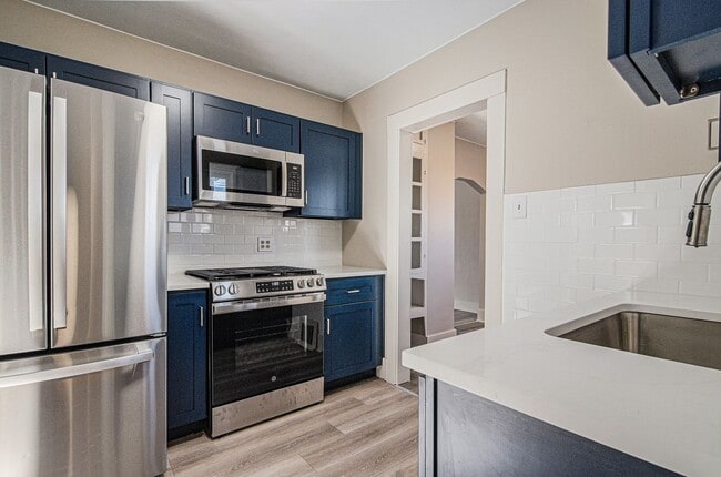 Building Photo - Modern Remodel with Classic Charm in Prime SoBo Location