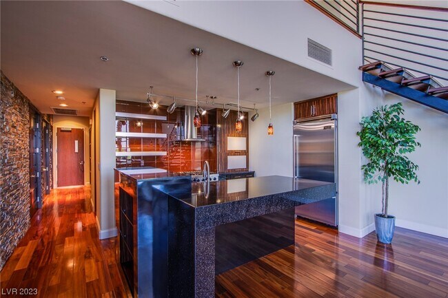 Building Photo - 11441 Allerton Park Dr