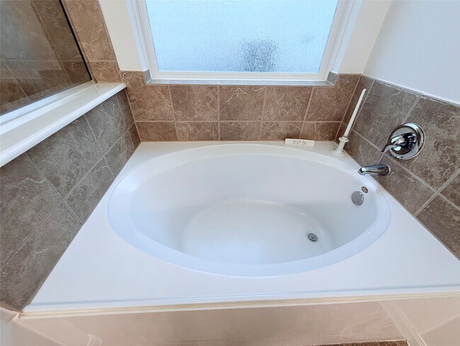Building Photo - 30515 Woodson Trace Dr