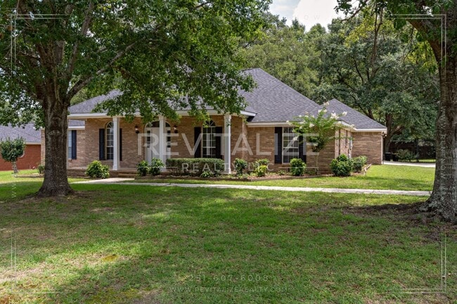 Building Photo - COMING SOON!!!   Beautiful 3 Bedroom/3 Bathroom Home in Semmes!