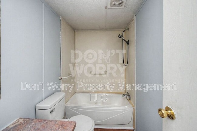 Building Photo - 900 Frye Rd