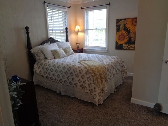 Building Photo - Charming Ardmore Home