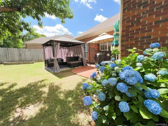 Building Photo - 1972 Chancellor Ridge Rd