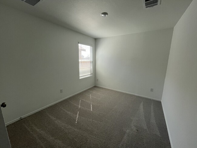 Building Photo - 217 Pink Footed Pass