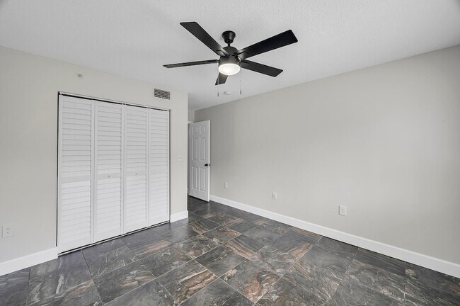 Building Photo - 3606 NW Adriatic Ln