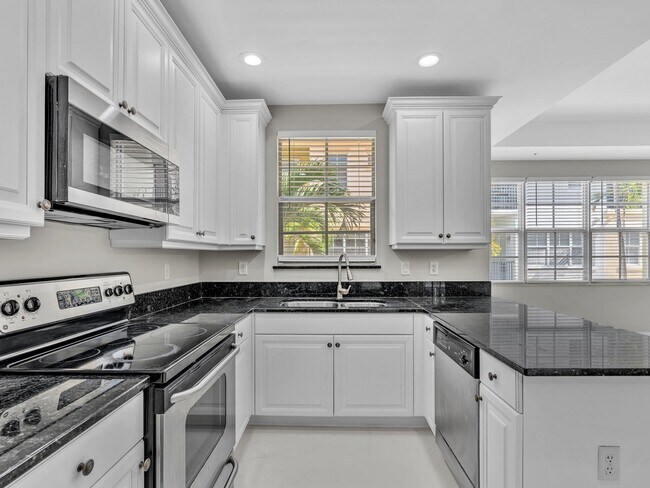 Building Photo - 2751 Ravella Way