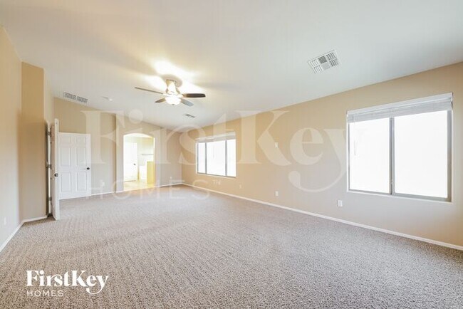 Building Photo - 14251 W Windrose Dr