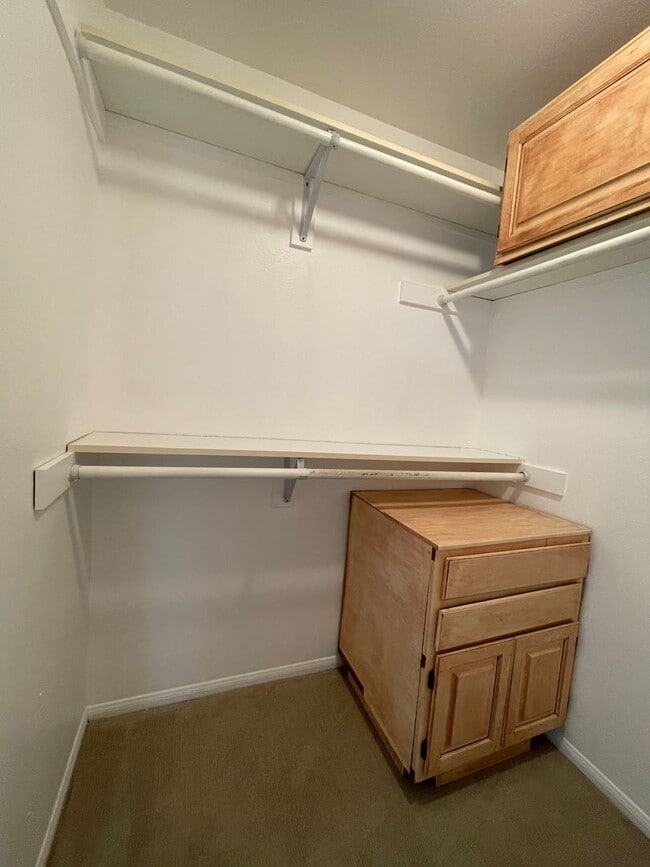 Building Photo - 322 Arcade Dr