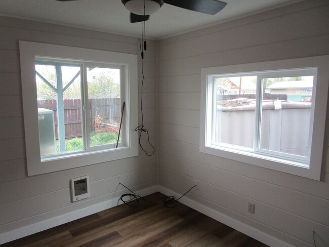 Building Photo - 0521