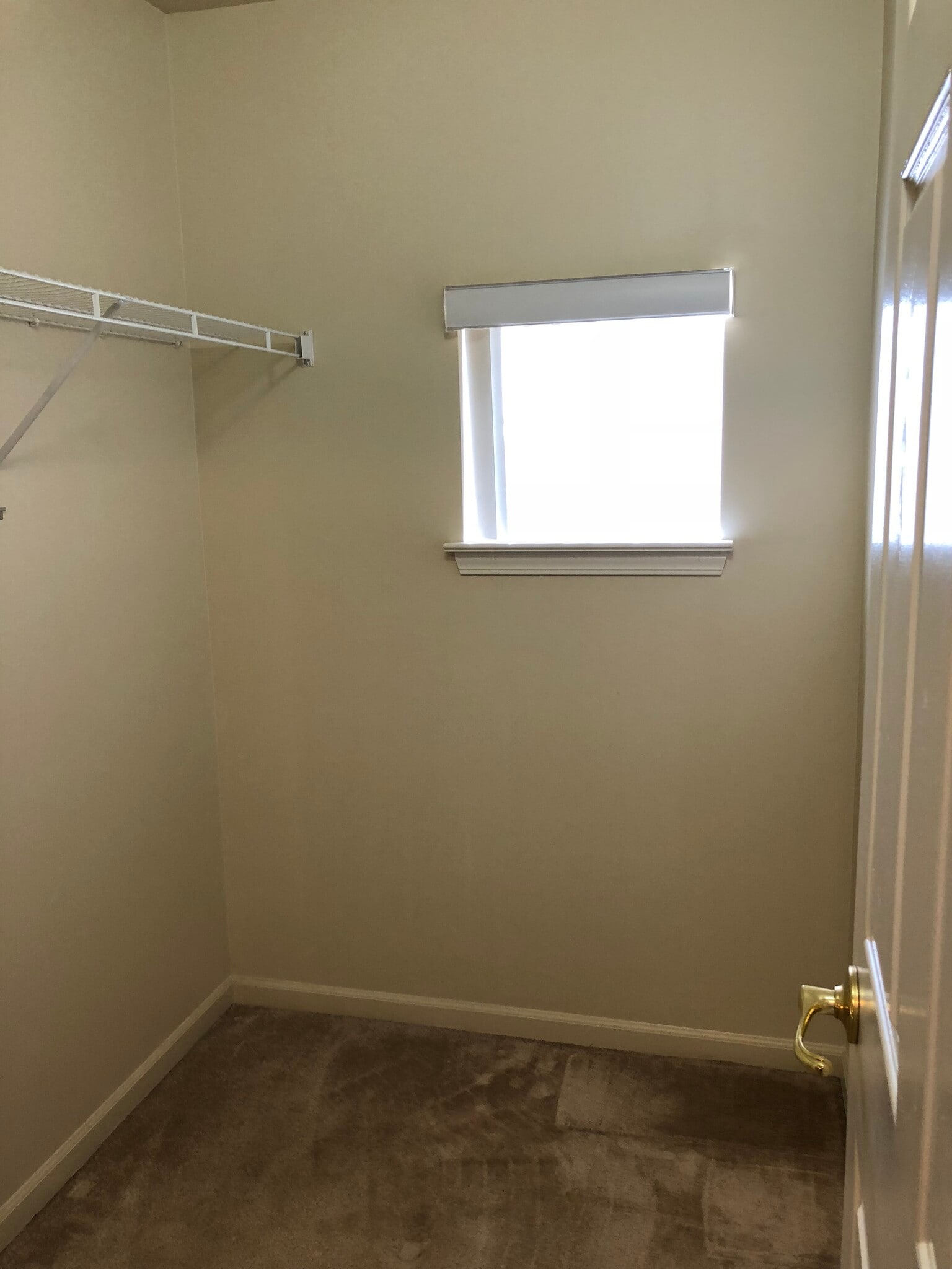 Building Photo - 52165 Naugatuck Dr